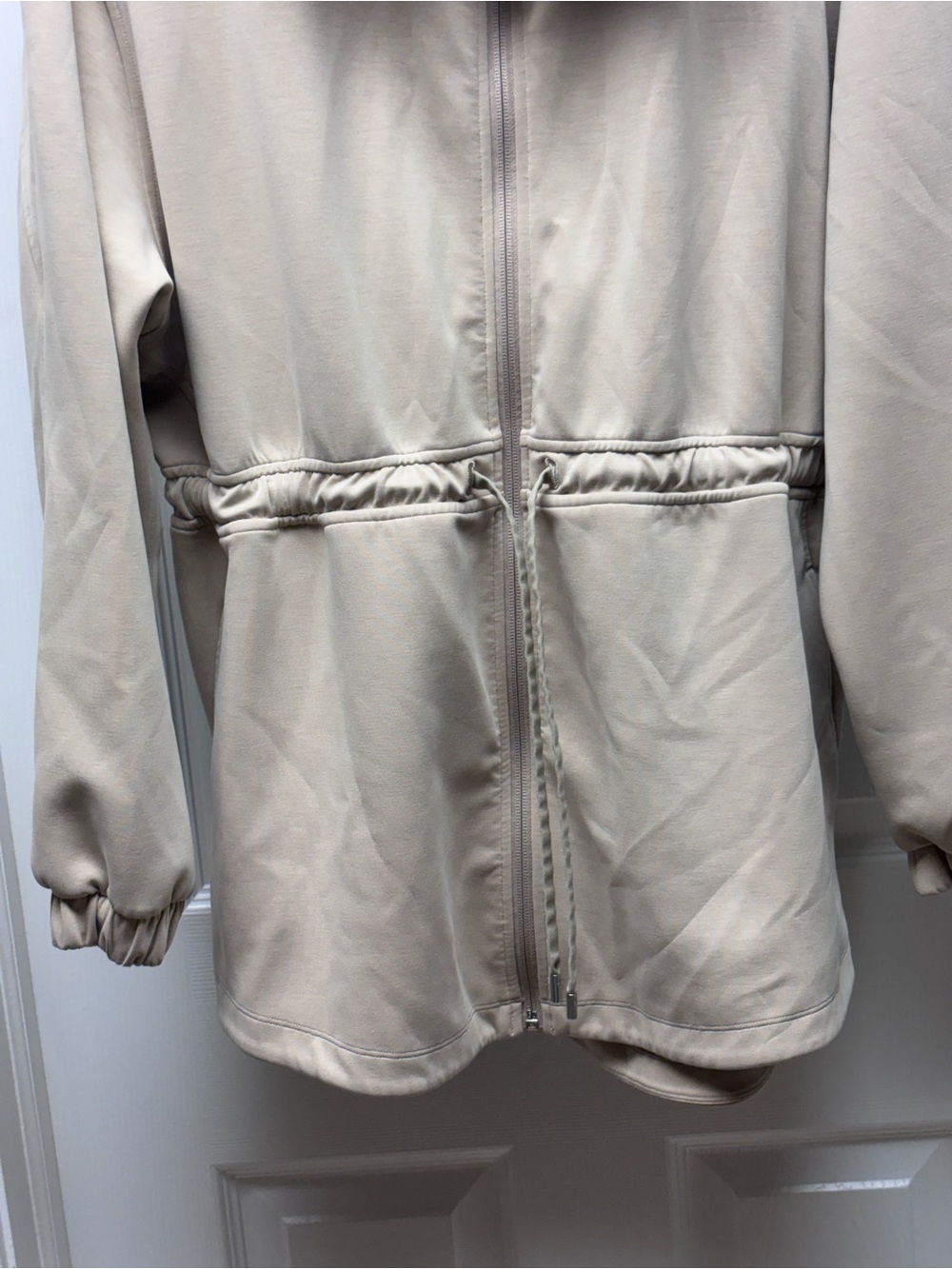 Lululemon Softstreme Cinch-Waist Full-Zip Jacket Bone Beige Size 14 - Picture 3 of 10